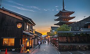 【京都在住ライター厳選】京都の老舗グルメ・お土産・スポット15選