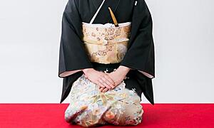 正座と日本文化～由来や歴史・しびれないコツを解説～
