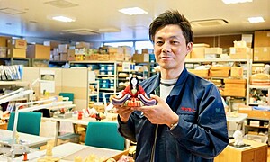 伝統と革新で世界が注目！ 江戸木目込人形職人 柿沼利光/柿沼人形