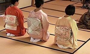 茶道（お茶会）に着ていく着物とは？お茶会のルールやマナーも合わせて知ろう！