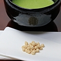 懐紙とは?使い方と種類をご紹介【茶道】