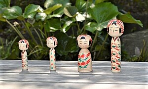 こけしの歴史～伝統こけしのなりたちや由来、特徴を解説