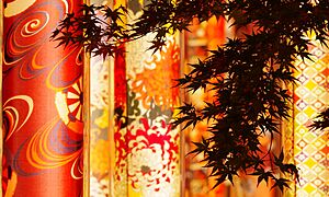 京友禅とは？歴史や特徴、魅力、制作工程を詳しく解説